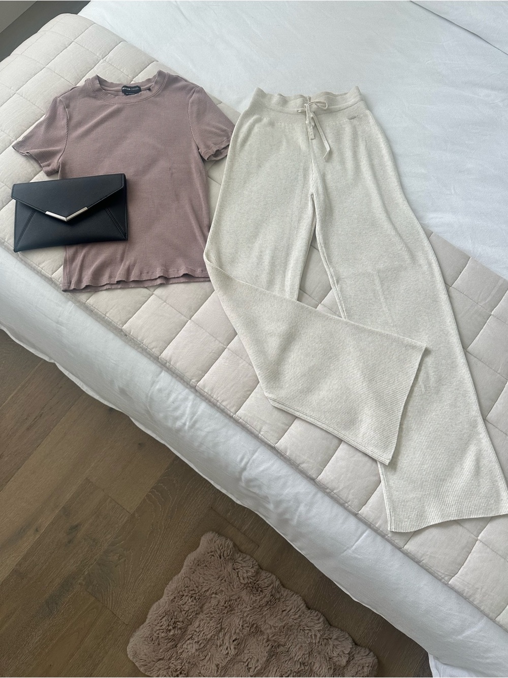 Uniqlo Cream Knit Wide-Leg Drawstring Pants